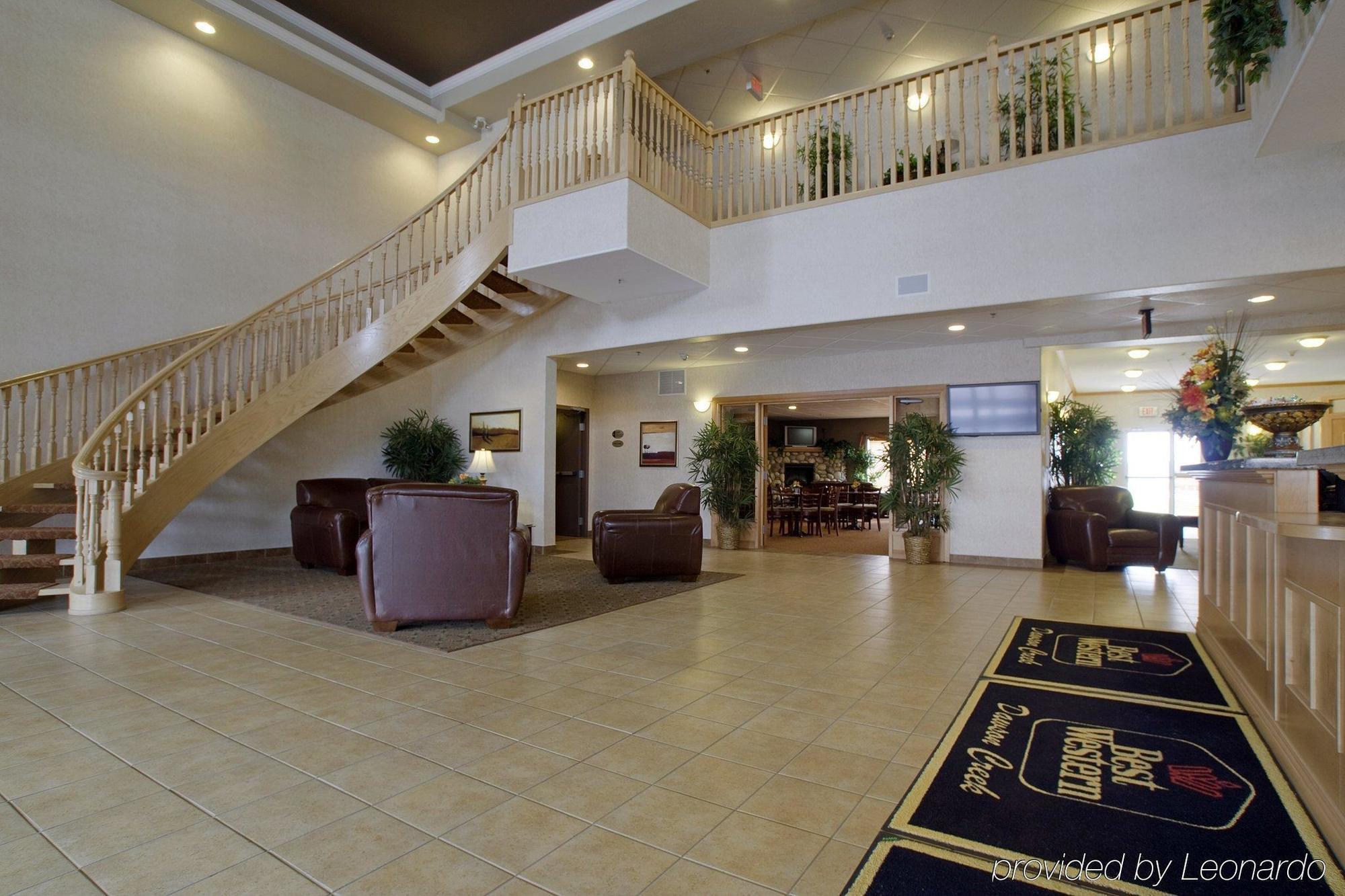 Stonebridge Hotel Dawson Creek Exterior photo